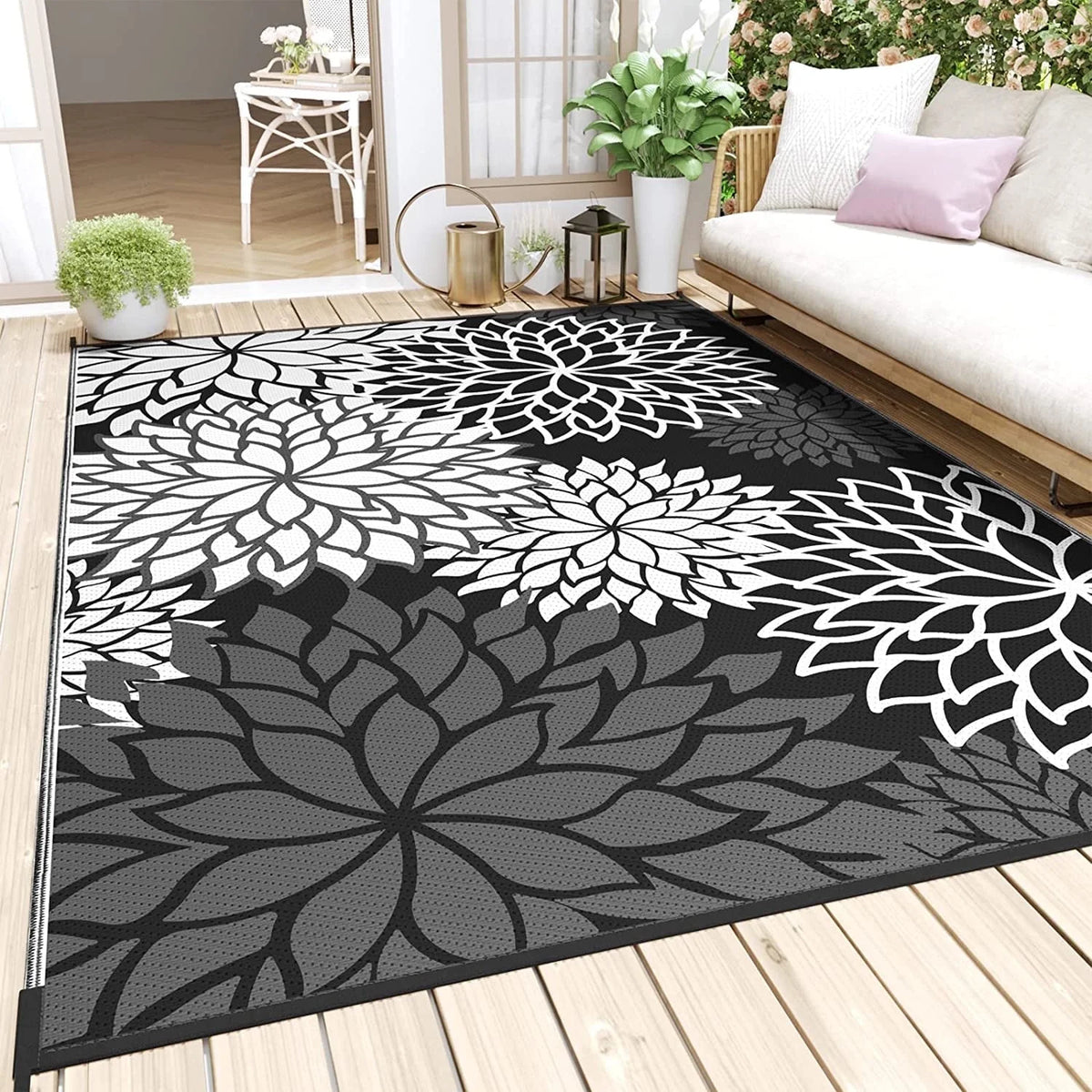 6'x9' Waterproof Reversible Floral Outdoor Rug W528