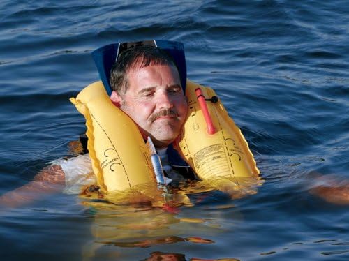 Onyx Automatic/Manual Inflatable Life Jacket N51138