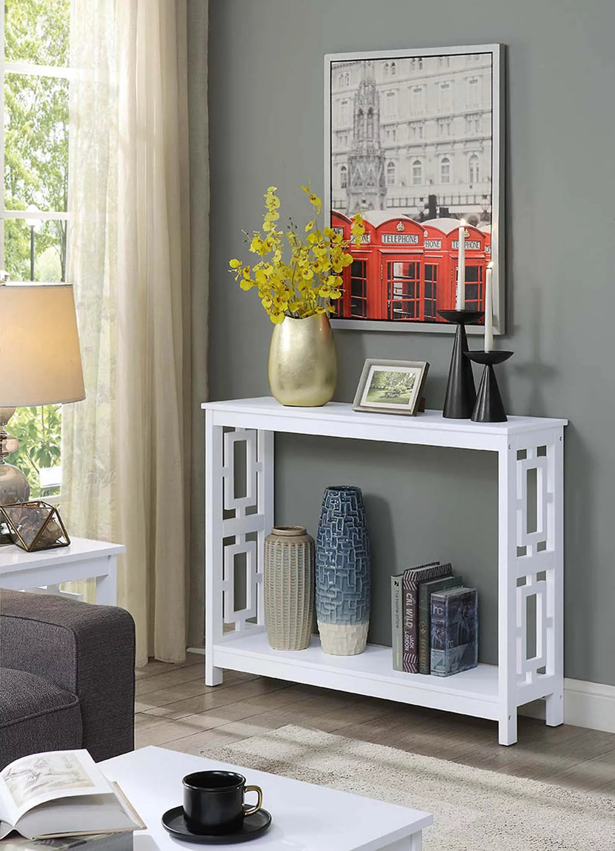 White Console Table M82587