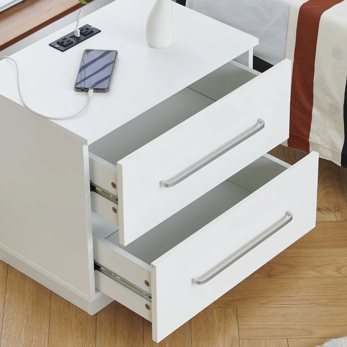 White High Gloss End Table with Charging Station and Storage Drawer U68501