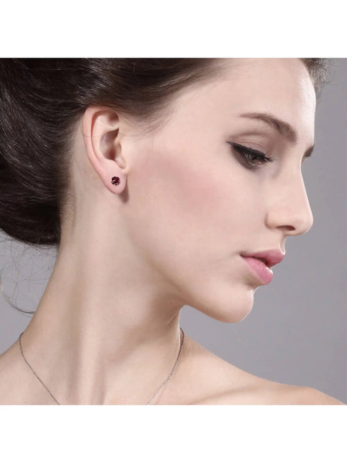 10K Yellow Gold Red Rhodolite Garnet Stud Earrings H2058