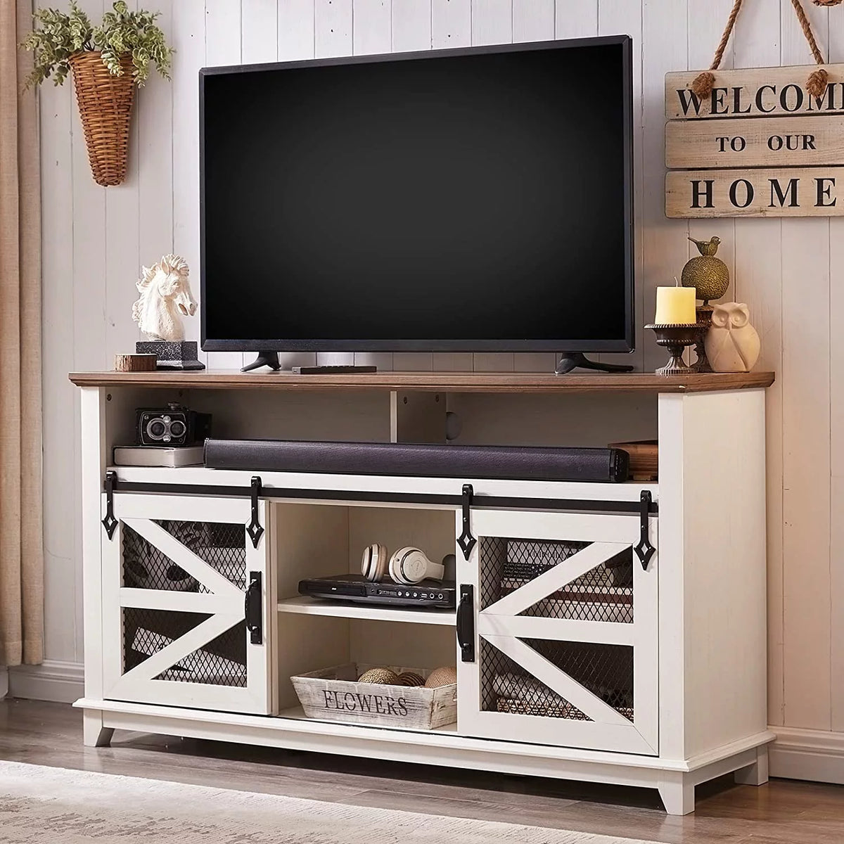 Antique White TV Stand Q69919